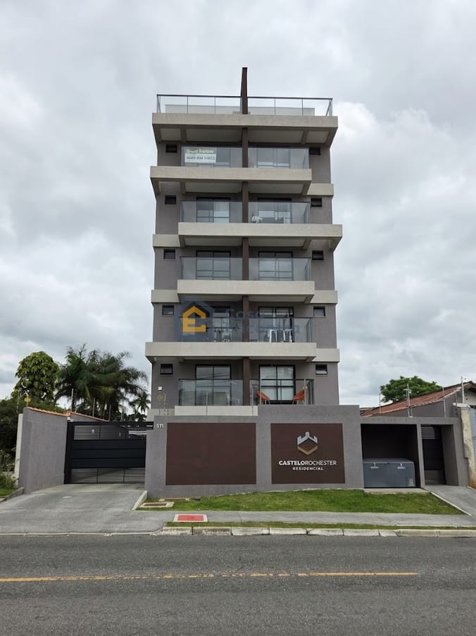 Apartamento 79m2 com suíte Residencial Castelo Rochester