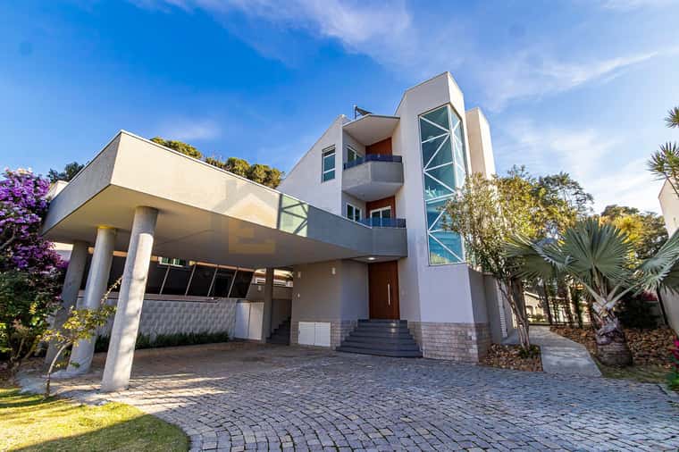 Casa Nova, mobiliada com 4 Suítes e Elevador no Pinewoods - Pinhais — foto do imóvel