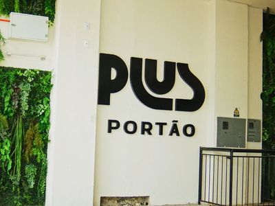  Porte-cochère